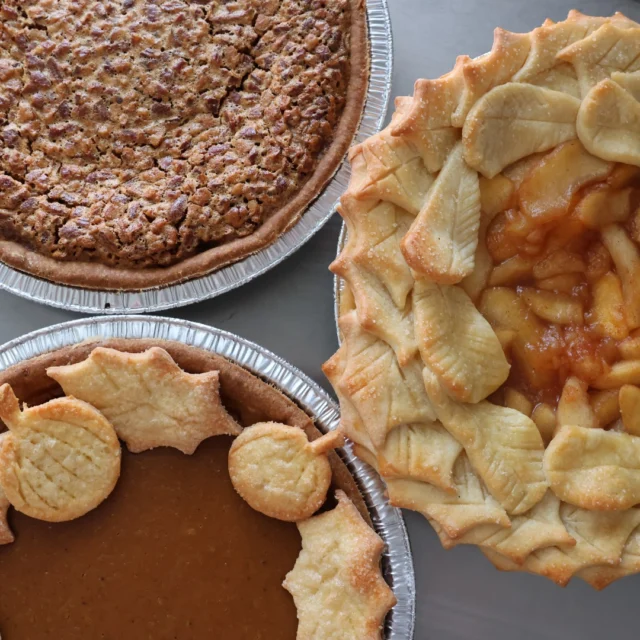 Get ready for a delicious Thanksgiving weekend!  We're offering preorders for our gluten-free pumpkin, apple and pecan pies until the end of the day on Wednesday. Dont miss out on these seasonal favouritesorder yours today!  Call 905-349-2104